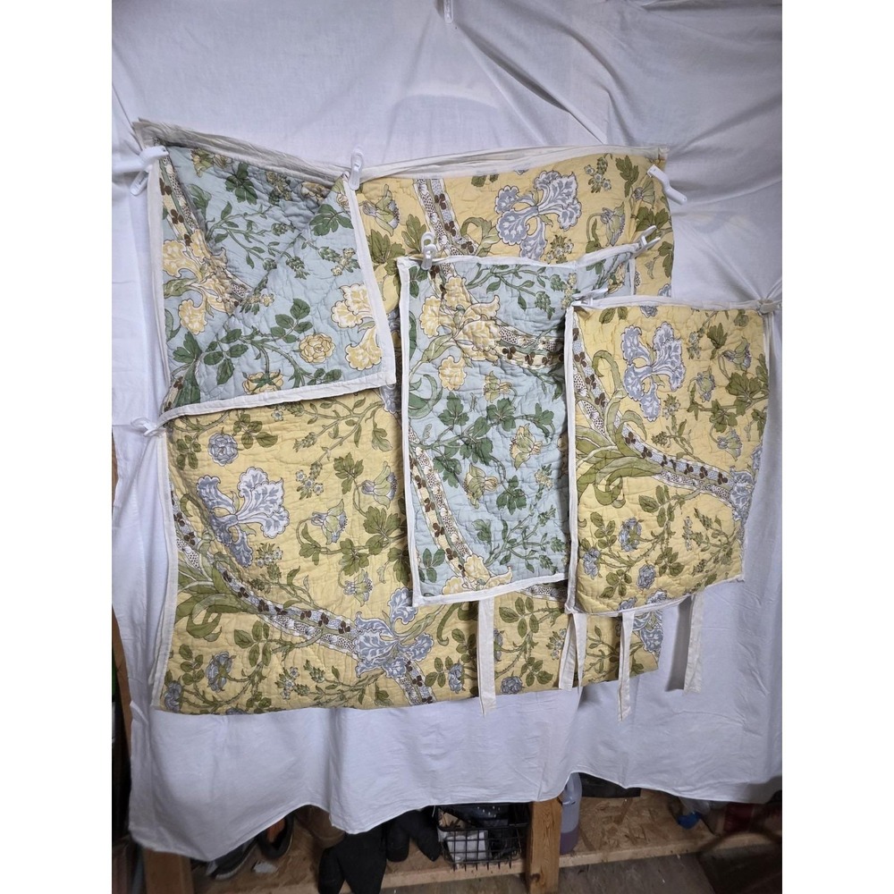 Pottery Barn Queen Quilt 93x89 Reversible Floral Yellow Blue + 2 Standard Shams